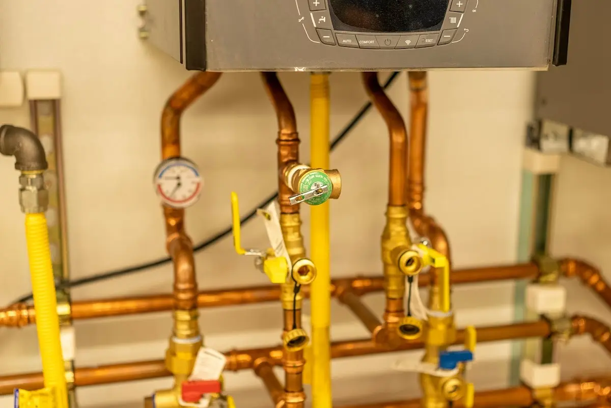 Licensed technician providing Pipe Repair for a homeowner in Ukiah